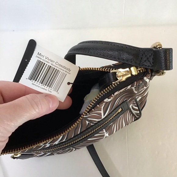 Vera Bradley Women\'s Brown Black White Banana Leaf Mini VIVIAN Crossbody Bag NEW